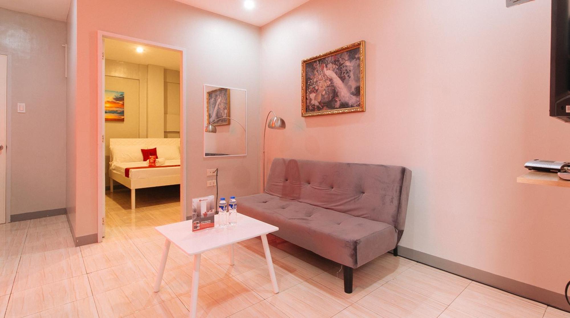 فندق Reddoorz Near Christ The King Medical Center Las Piñas المظهر الخارجي الصورة