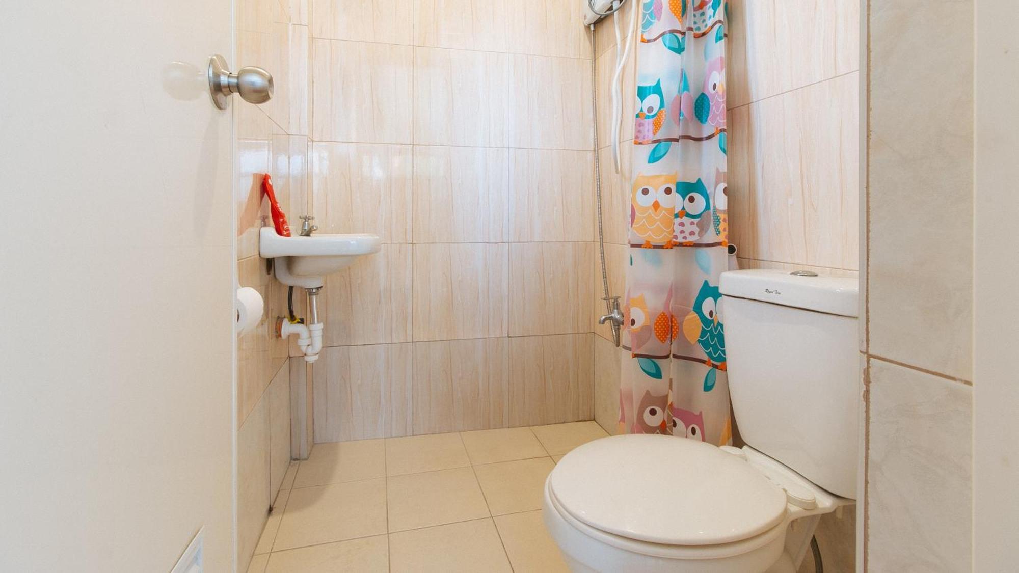 فندق Reddoorz Near Christ The King Medical Center Las Piñas المظهر الخارجي الصورة